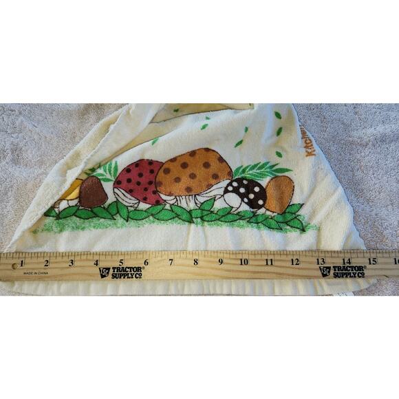 2 Vtg Mushroom Kitchen dish towels Crochet Hanging Hand Towel Yellow Kitsch - Picture 5 of 11